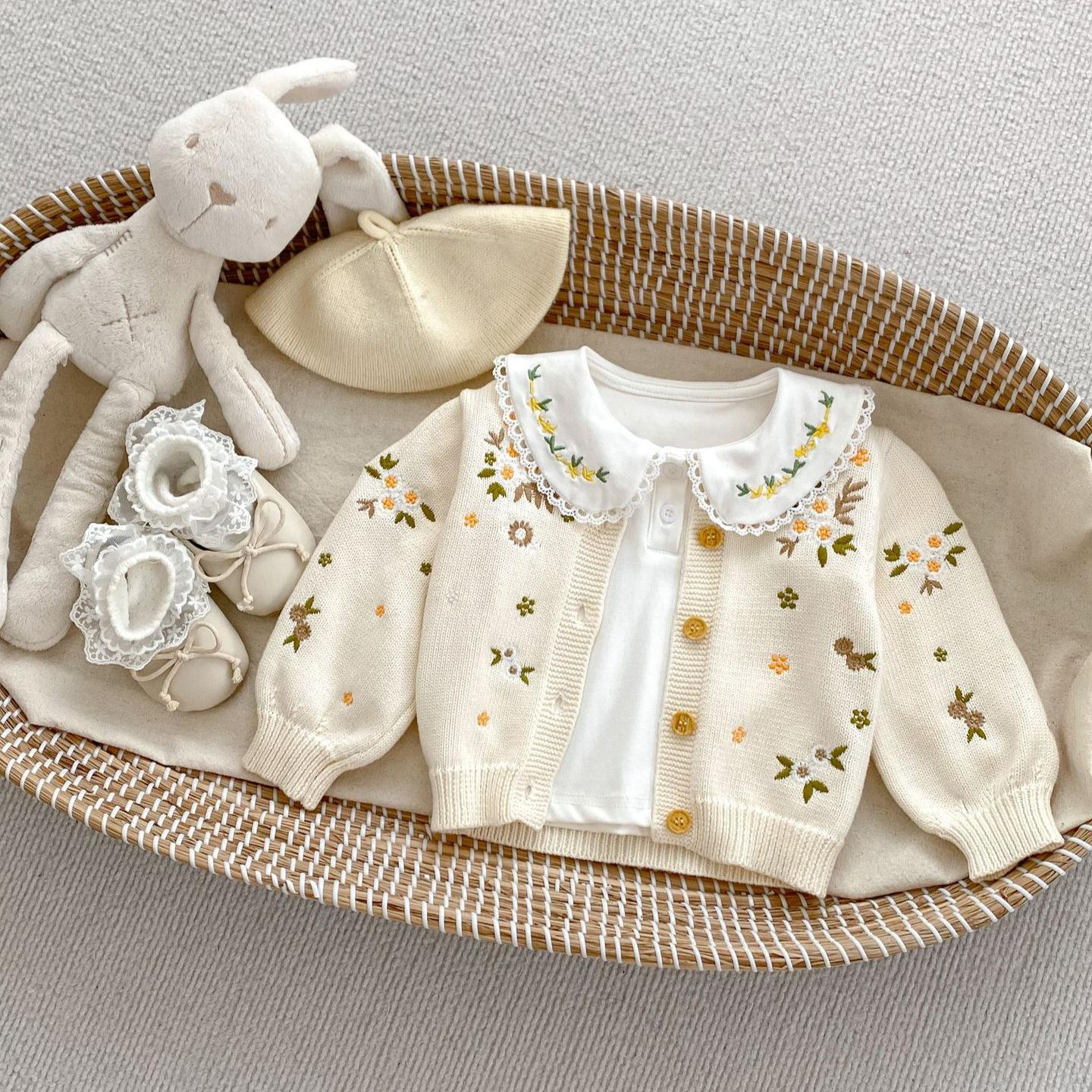 2026 Autumn Girls' Baby Sweater Jacket Stylish Versatile Girls' Floral Embroidery Cotton Knit Cardigan for Outerwear