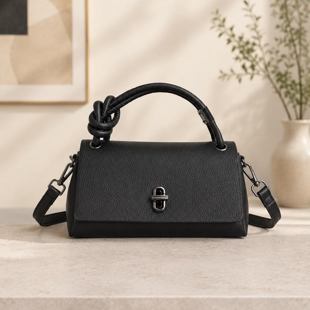 Small Square Bag for Commuting, Stylish Soft Leather Handbag, New 2026 Women's Crossbody Bag, Single Shoulder Bag, Versatile Retro Style