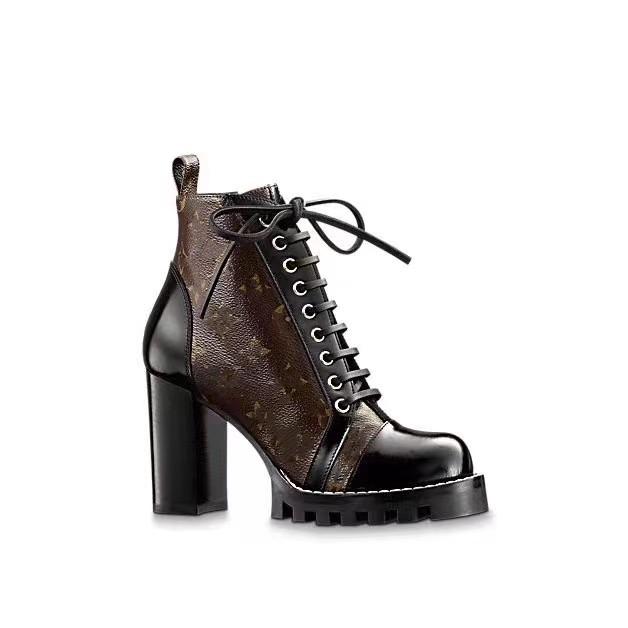 2023 European and American casual plus size women's chunky heel waterproof leather short boots all-match Fashion British style leather boots