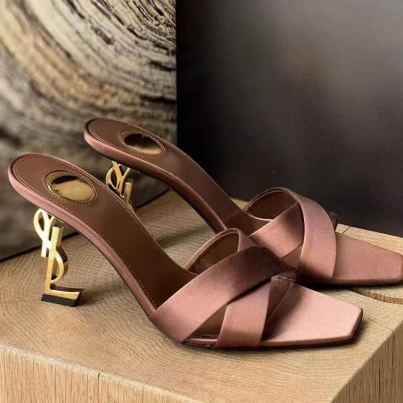 Factory In-Stock High-Heeled Sandals for Women with Cross Straps, Popular Foreign Trade Style, Unique-Shaped Heels, Letter Heels, High-Heeled Shoes for Women