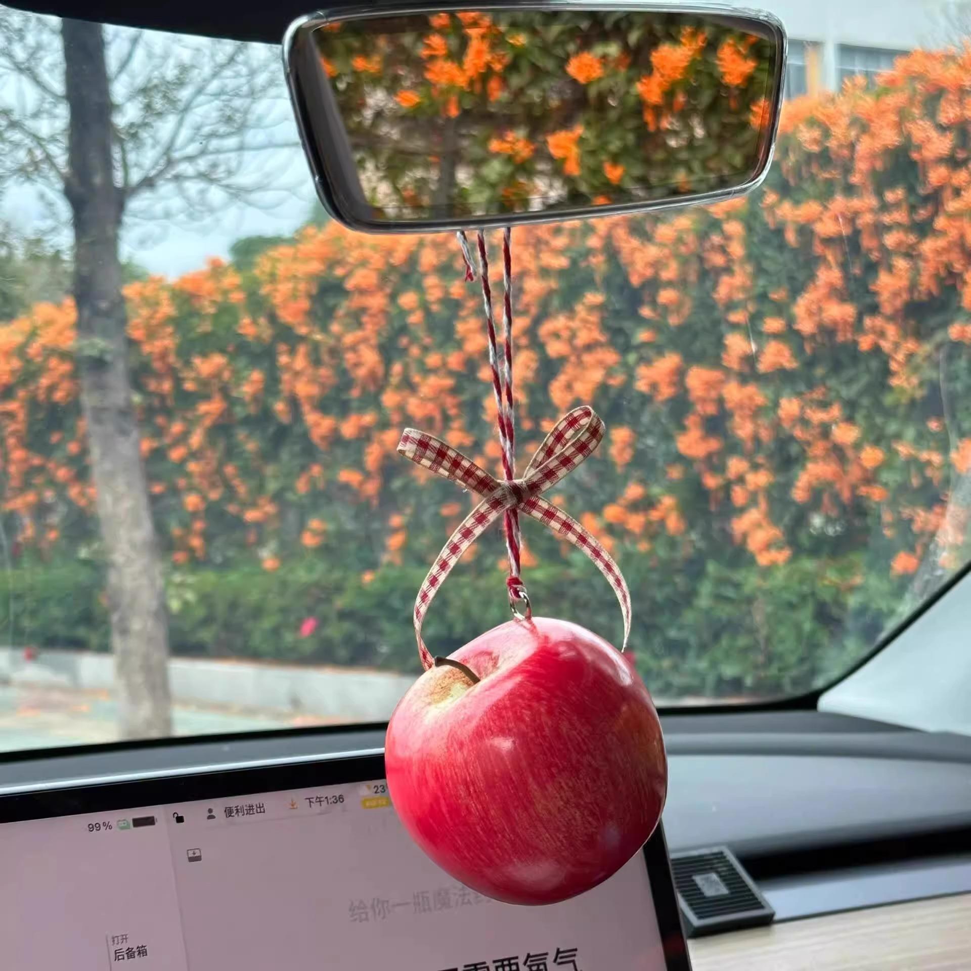 Apple Car Hanging Car Interior Rearview Mirror Pendant Decoration, Realistic Stress-Relief Hanging Ornament, Atmosphere Car Decoration