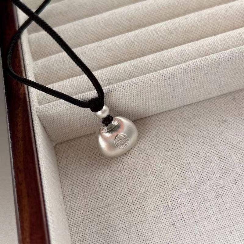 New Explosions Fat Fu Xiao Fat Fu Pendant New Chinese Style Lock Necklace Fat Word Gift for Girlfriend