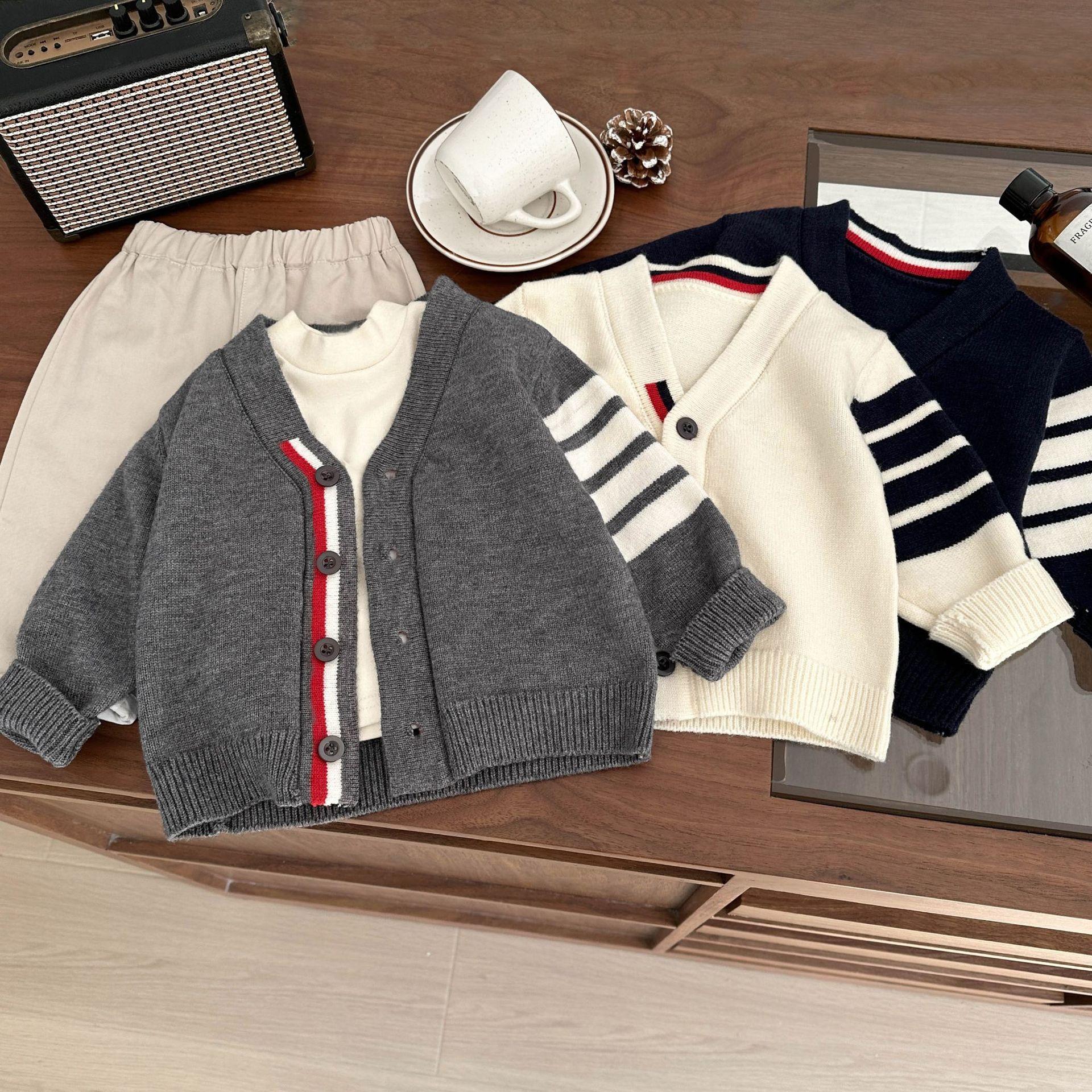 Ins Baby Cardigan Autumn New Style Knitted Sweater Winter Boys and Girls Korean Style V-Neck Casual Sweater Stylish Jacket