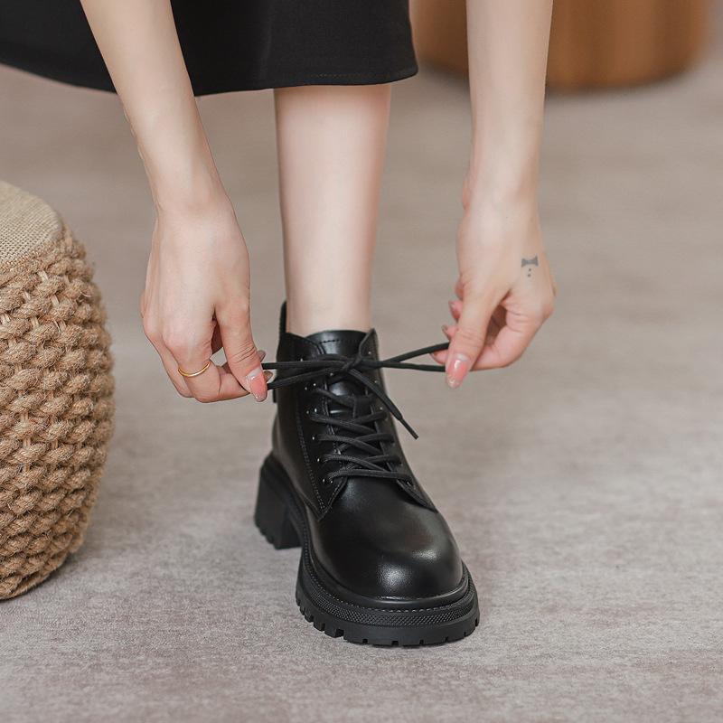 Thick-Soled Martin Boots for Women 2026 Autumn and Winter New Round-Toe Autumn and Winter British Style Stylish Short Boots Ins Trend in Stock