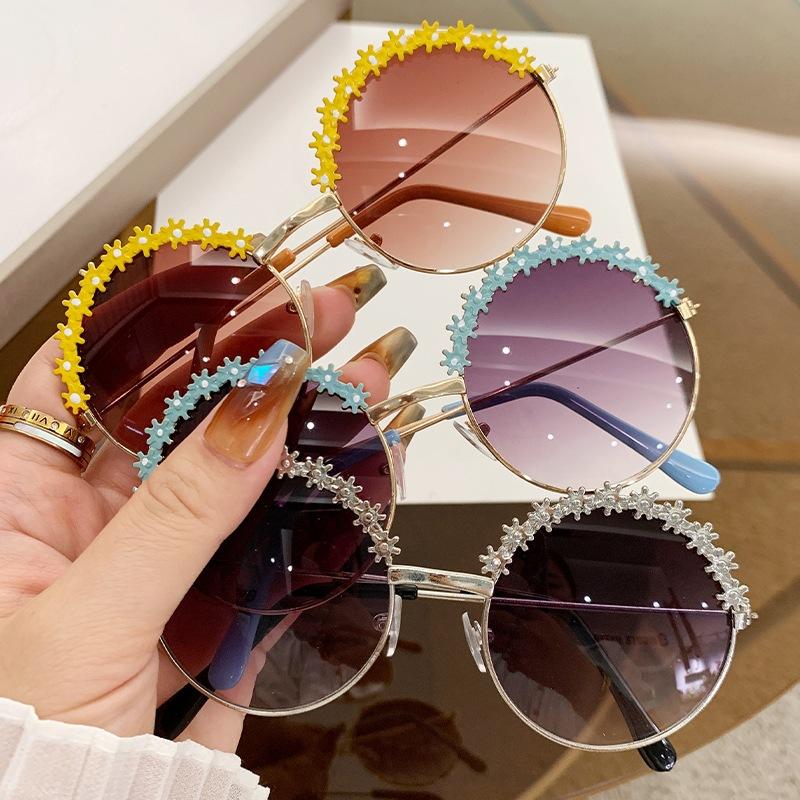 Children's Glasses, Cool and High-End Sunglasses, Fashionable New Style Sunglasses, Cute Baby Korean Style Cross-Glass Trendy Sunshade Glasses