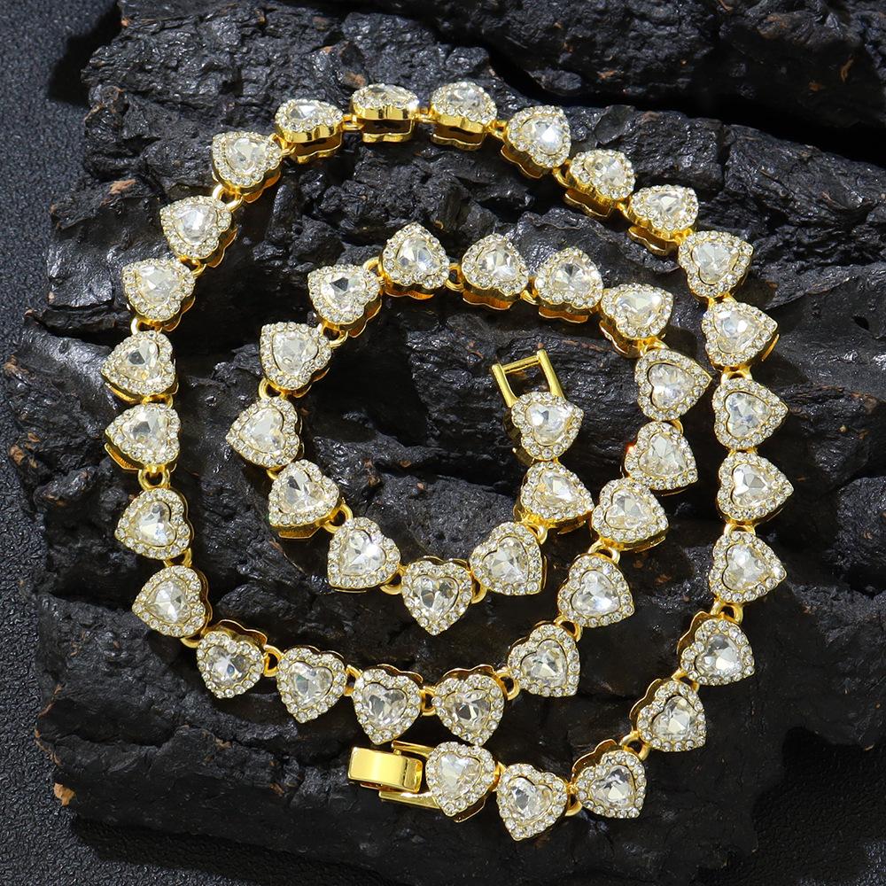 Full Diamond Heart-Shaped Cuban Necklace, European and American Ins-Style Heart-Shaped Candy Sweet Cool Fashion Light Luxury Clavicle Chain Accessory