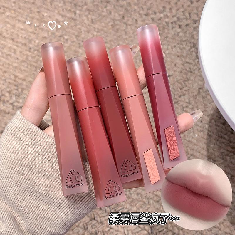 Gege Bear Velvet High-End Lip Glaze, Korean-Style Elegant Velvet Matte Finish, Brightens the Complexion Without Drying Out, Affordable Makeup for Students