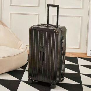 Travel exclusive fresh and stylish luggage 1