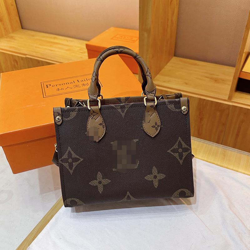 Cross-Border Vintage Double-Sided Tote Bag, Fashionable Large-Capacity High-End Handbag, Casual Versatile Shoulder Bag with Small Pouch