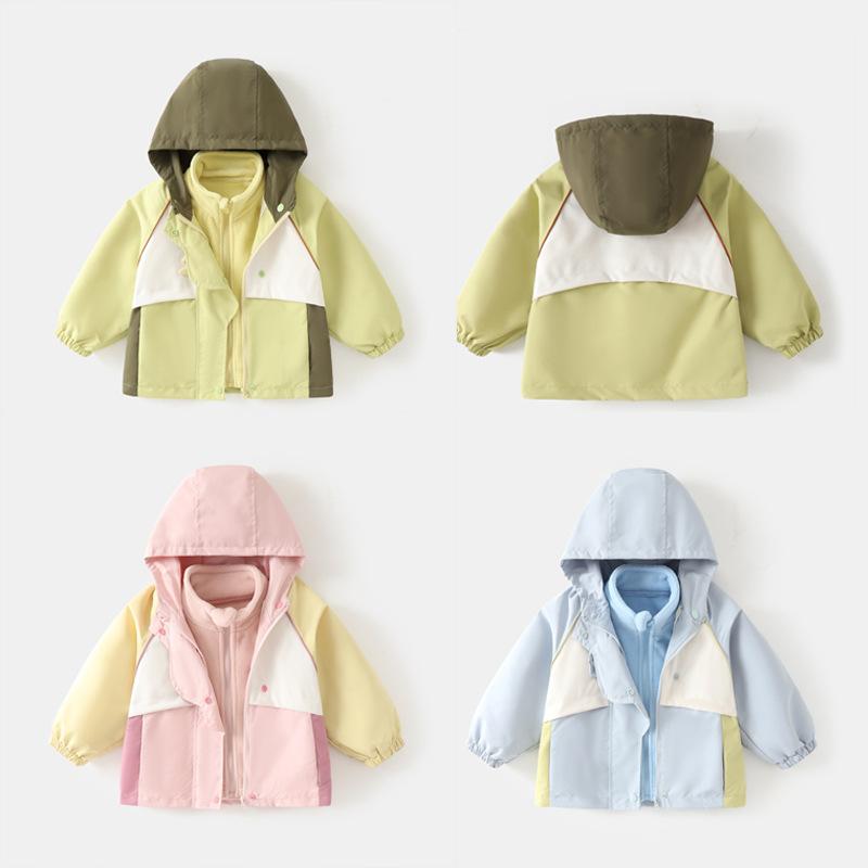 Boys' Jacket Spring and Autumn Style Baby New Windbreaker Infant Spring Outfit Hooded Top Children's Cartoon Jacket Spring Season