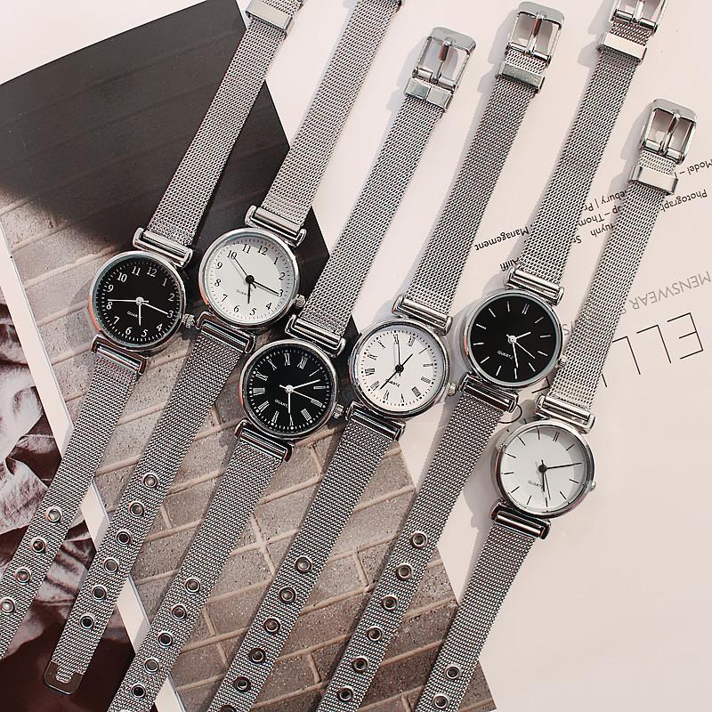 Foreign trade ladies watch female temperament European and American retro trend female students Korean simple small round bracelet watch can