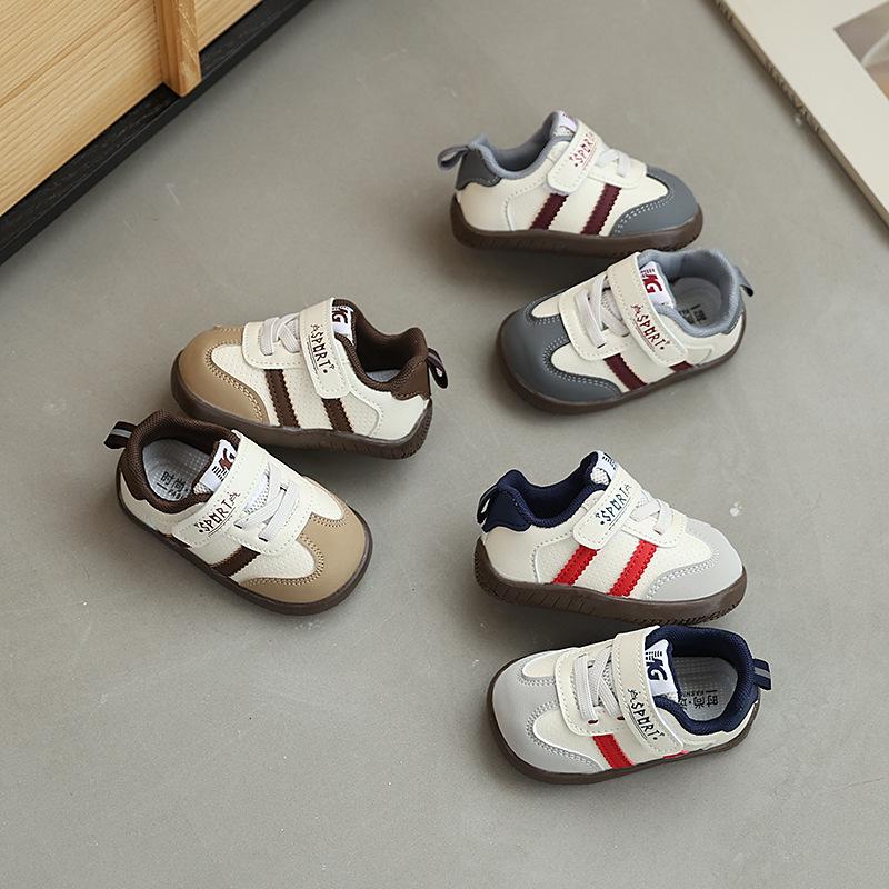 Baby Walking Shoes, Spring and Autumn Sports Shoes, Men's and Women's Baby Shoes, Soft-Soled Sneakers, Breathable Leather Toddler Training Shoes