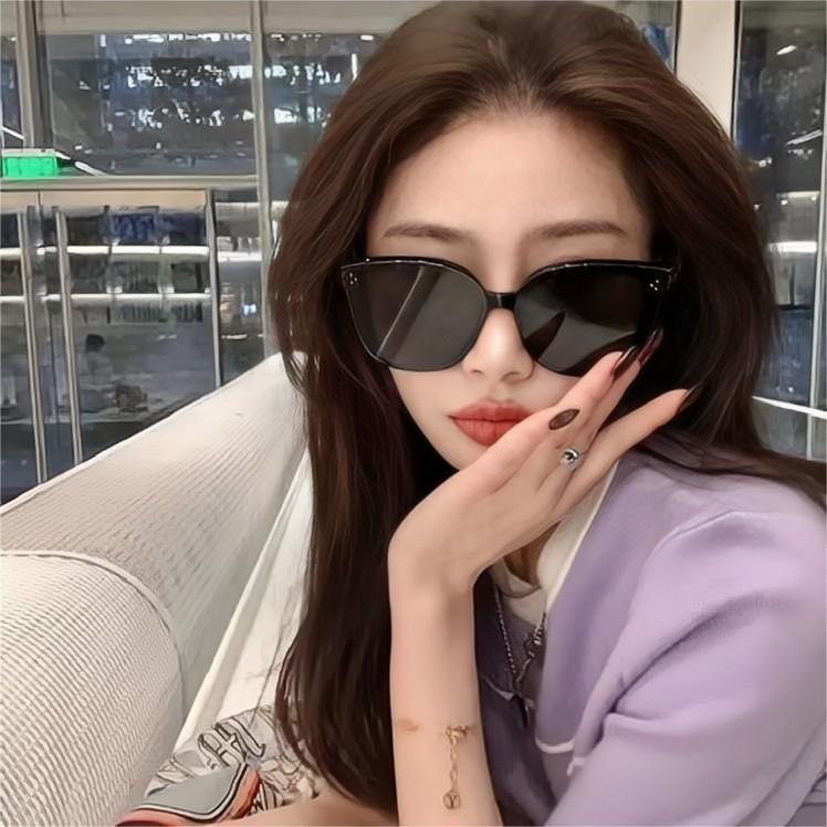 Internet Celebrity Same Style Black Large Frame Sunglasses Men's Fashion Trend Sunglasses Women's All-match Anti-ultraviolet Sunglasses