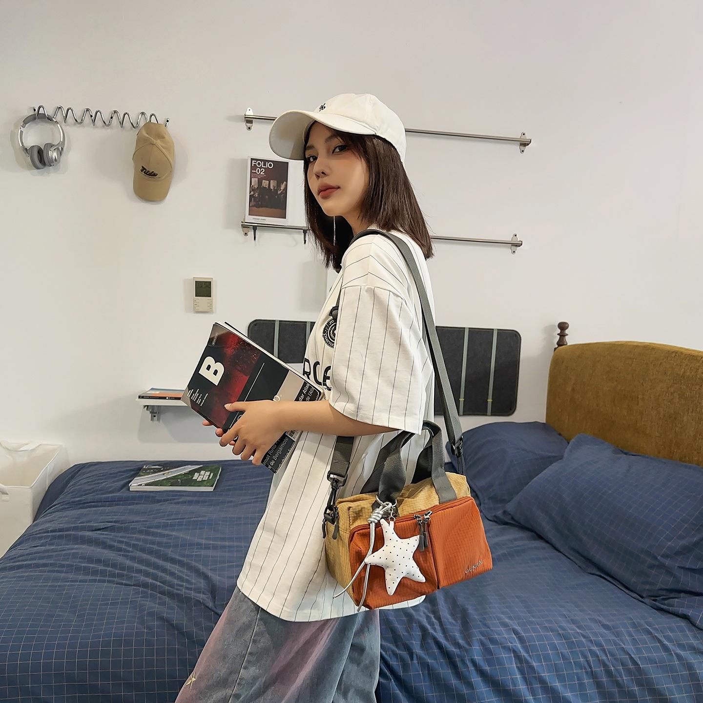 Lightweight crossbody bag for women, portable, large capacity, multi-pocket, suitable for travel and commuting, shoulder handbag, casual tote bag