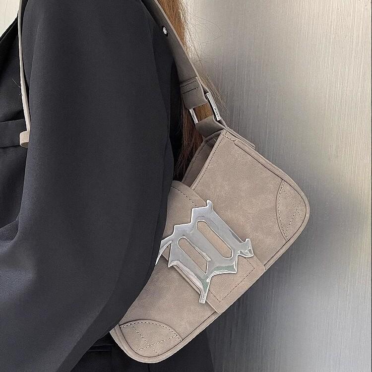 French Baguette Retro Matte Leather Bag 2026 Summer New Style Millennium Hot Girl Underarm Bag Women's Handbag Crossbody Bag Shoulder Bag
