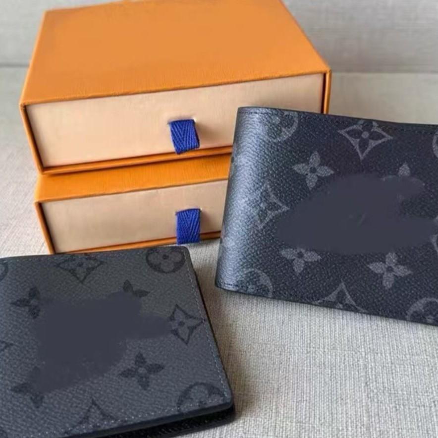 Foreign trade wallet supply: classic European and American styles, trendy and popular letter-printed men's wallets, new short wallet designs with a monogram pattern