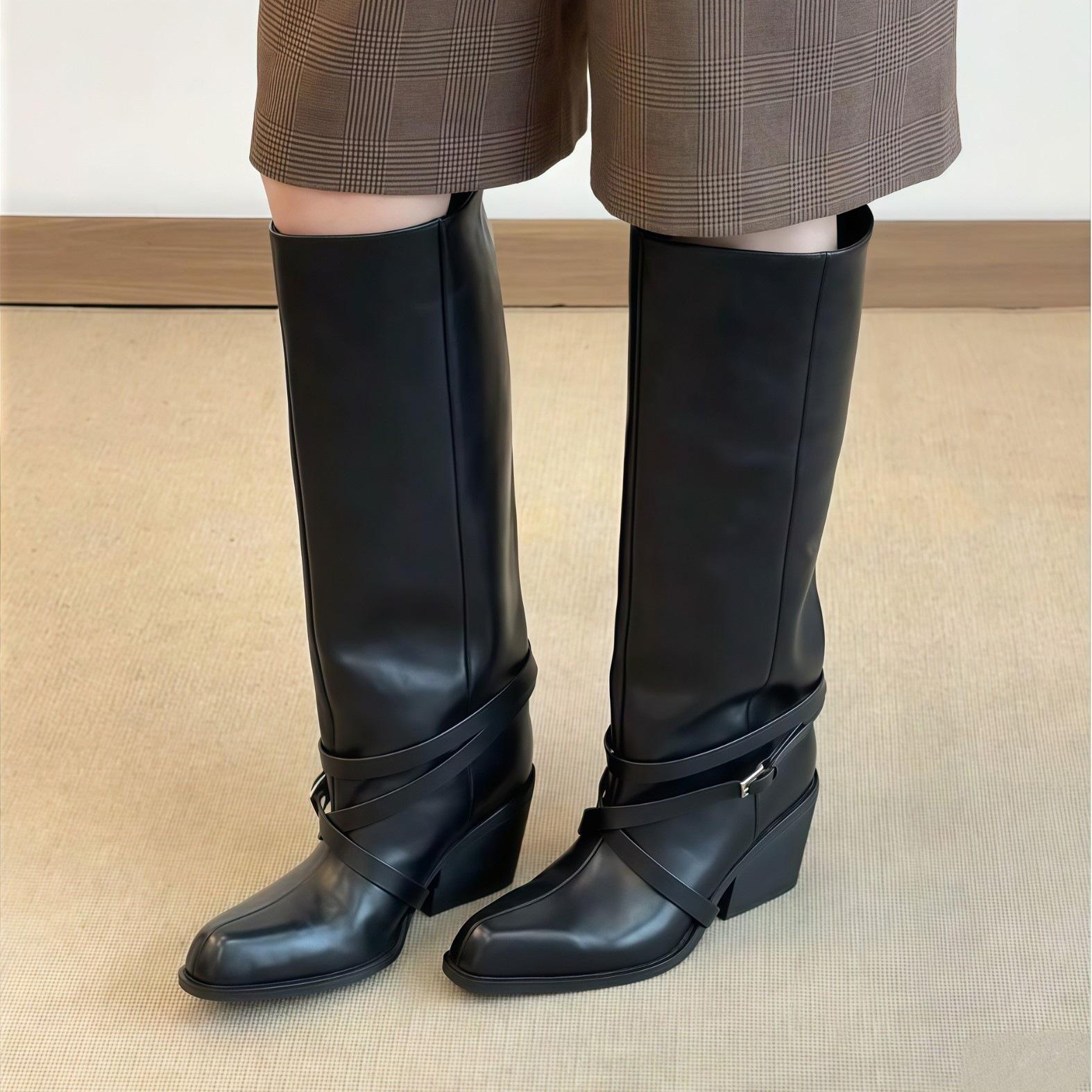 First Encounter with the Same Style of Boots Worn by the Character Ji Zhai Nv, Low-Heeled Long Boots for Women, Popular Winter Long Boots, High-Top Riding Boots