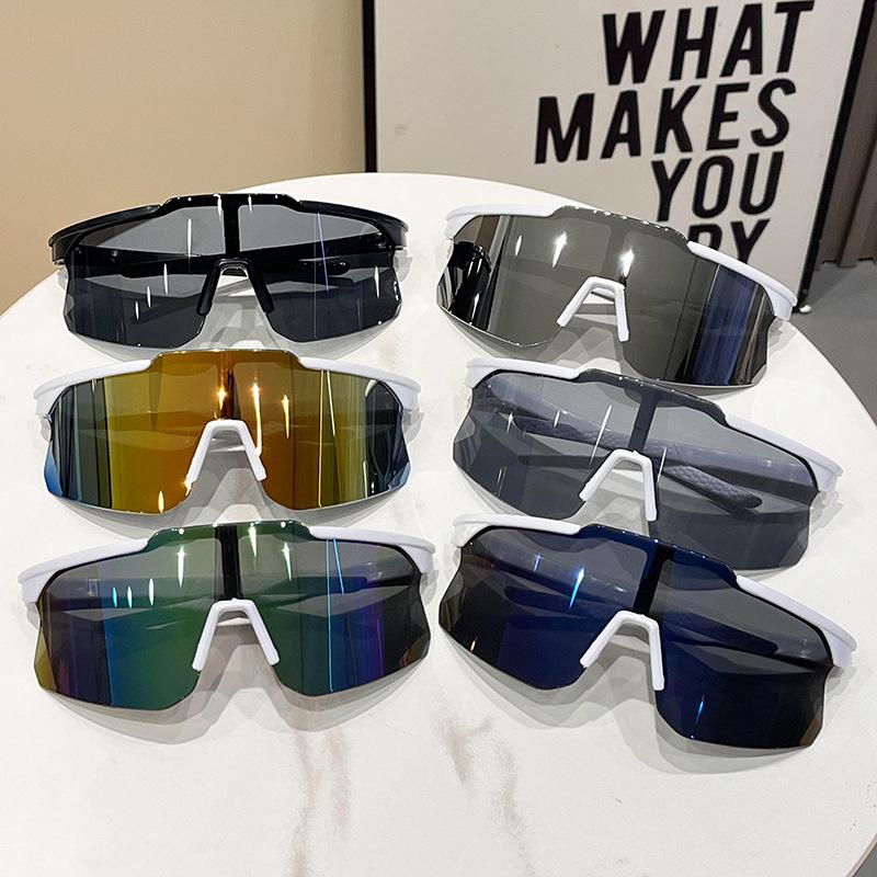 Cross-Border New Cycling Sunglasses for Men and Women Outdoor Mountaineering Running Sports Anti-Uv Windproof Internet Celebrity Goggles