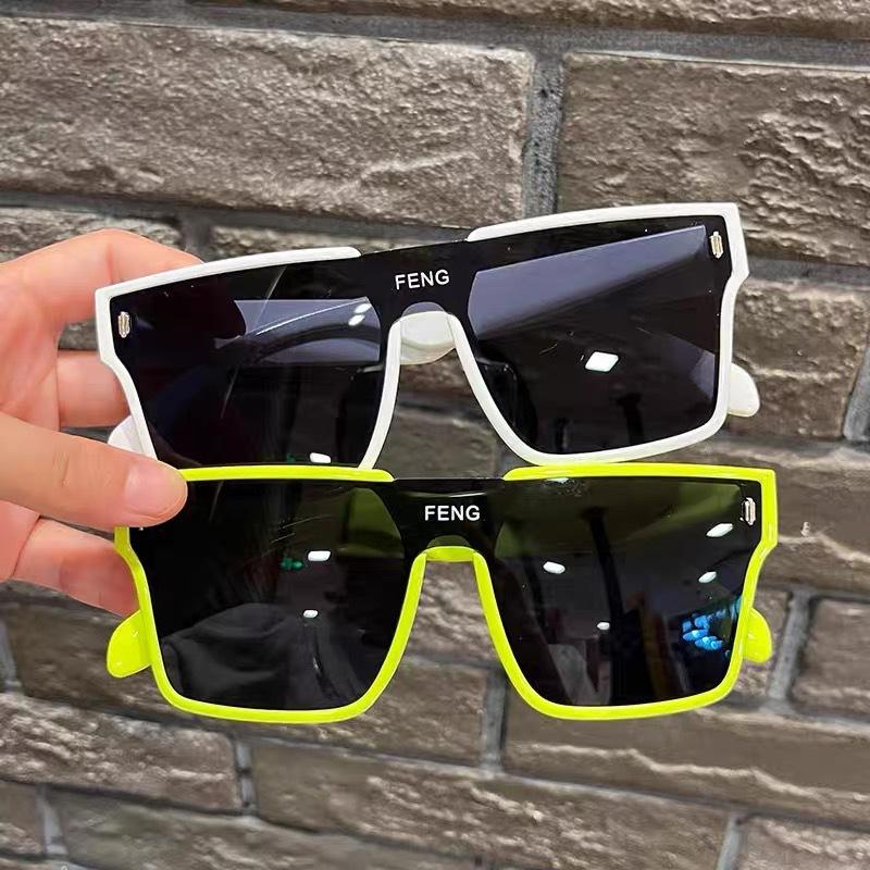 2026 New Model Children's Sunglasses Large Square Frame Boys and Girls Fashion Street Style Large Frame Trendy Glasses Personalized for Kids