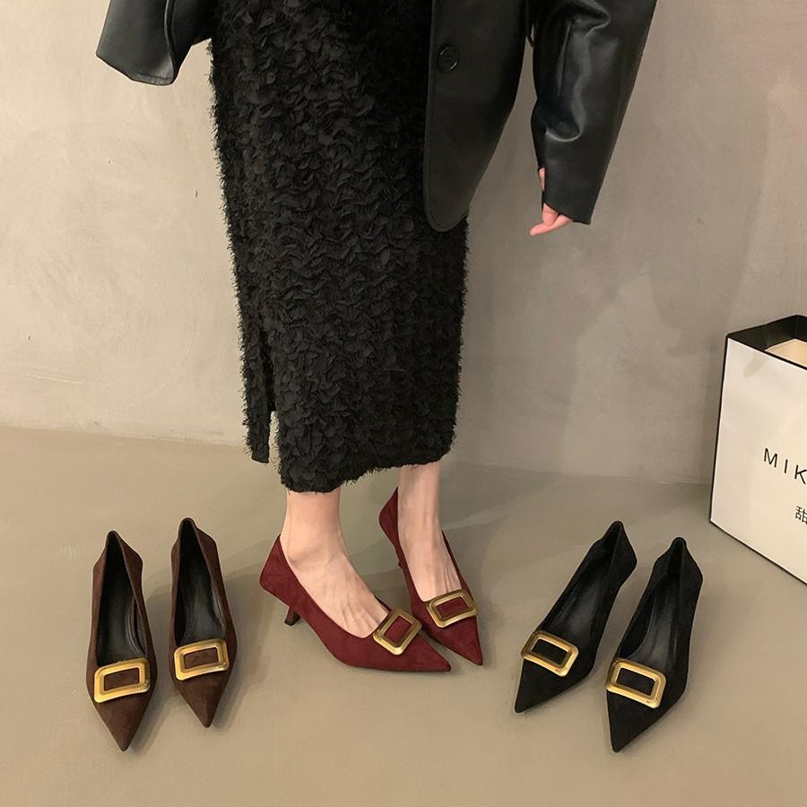 Ready Stock, Dropshipping Available~ Pointed Toe Stiletto High Heels Women's Shallow Mouth Shoes with Metal Decoration Kitten Heels Slip-On Shoes for Women