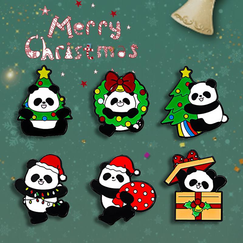 Christmas Panda Shape Small Gift Metal Badge Cute Clothing Accessories Brooch Couple Gift Bag Decoration