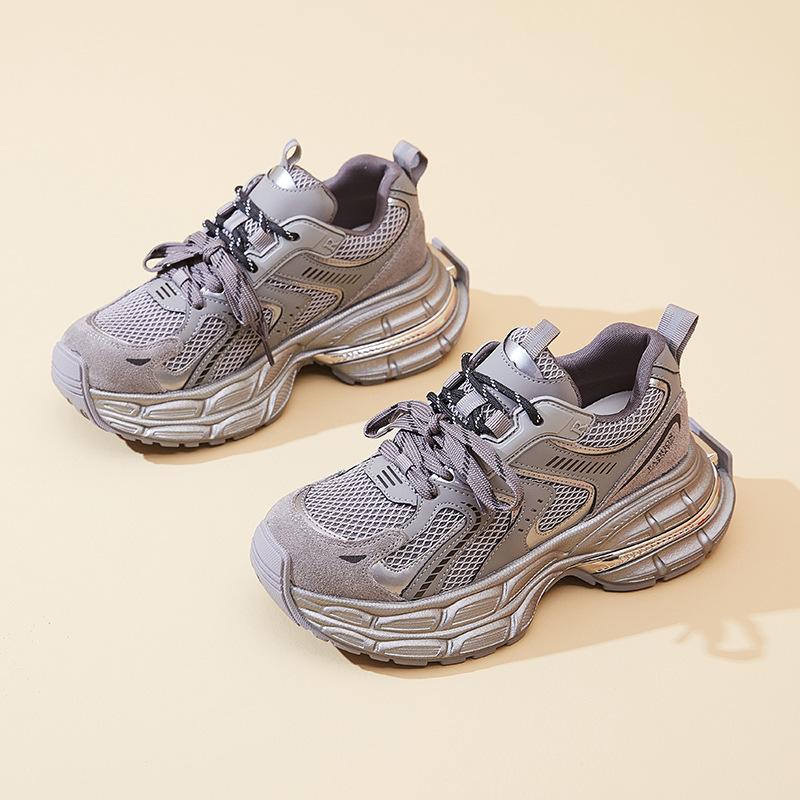 European Style Internet Celebrity Dad Shoes for Women, Trendy Ins Style, 2024 Autumn New Korean Fashion Thick-Soled Sports Sneakers