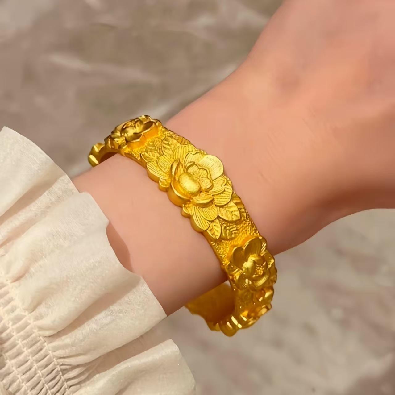 Peony flower bracelet, ancient-style sand gold engraved, high-end design, women's new Chinese-style imitation gold open bracelet, national trend style
