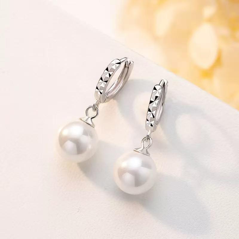 Fashionable Pearl and Starry Earrings, Trendy and Versatile, High-End Style Hoops, Ear Clips, Unique Dangle Earrings, and Ear Accessories