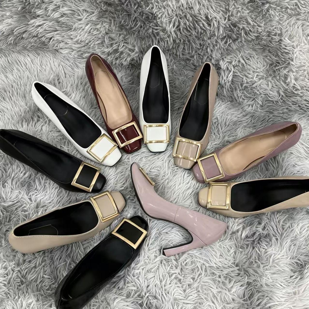 25 Four Seasons Square Buckle Pumps Shallow High Heels Patent Leather Bridesmaid Fashion Women's Shoes 9cm Stiletto High Heels Wedding Shoes