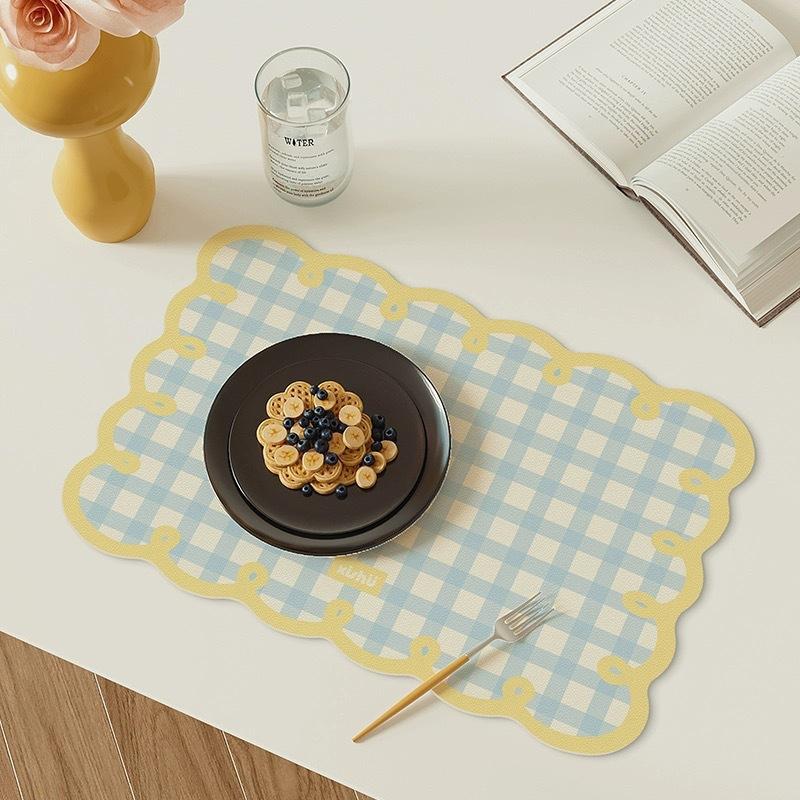 In-Stock Fresh and Simple Style Kitchen Countertop Water-Absorbent and Wear-Resistant Draining Mat, Dining Table Heat Insulation Mat, Dirt-Resistant Diatomaceous Earth Mat, Dropshipping Available