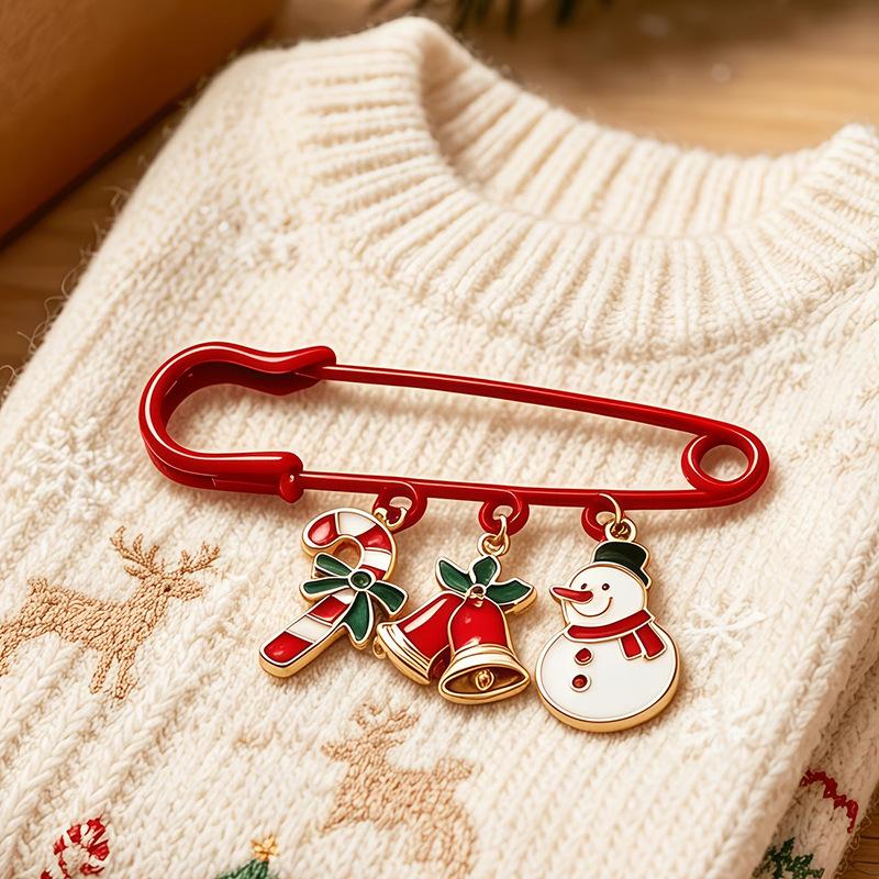 Christmas red large brooch, cartoon snowman bell pendant, sweater chain, creative festive clothing accessory
