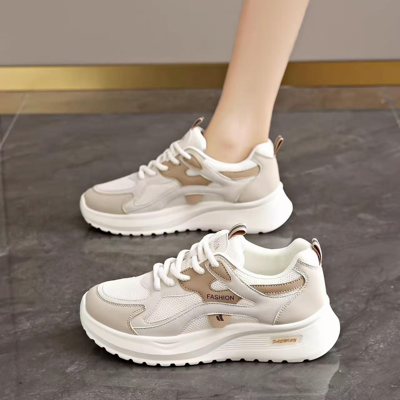 Thick-Soled Sports Shoes for Women, 2026 Spring and Summer New Style, Breathable Mesh, Soft Sole, Versatile Casual Running Dad Shoes