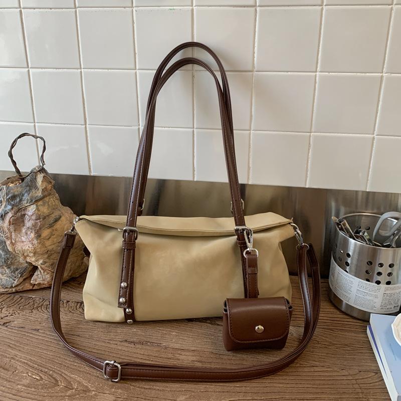 Korean Style Casual Maillard Retro Armpit Bag for Women 2025 Winter New Large Capacity Work Commuter Handbag