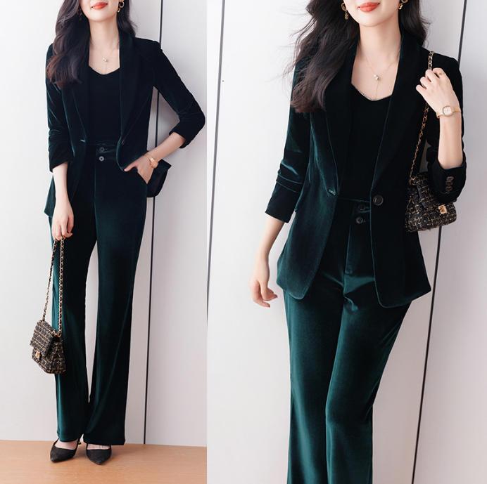 High-End Purple Velvet Blazer for Women, Autumn and Winter 2025 New Style, Professional and Feminine Suit Set