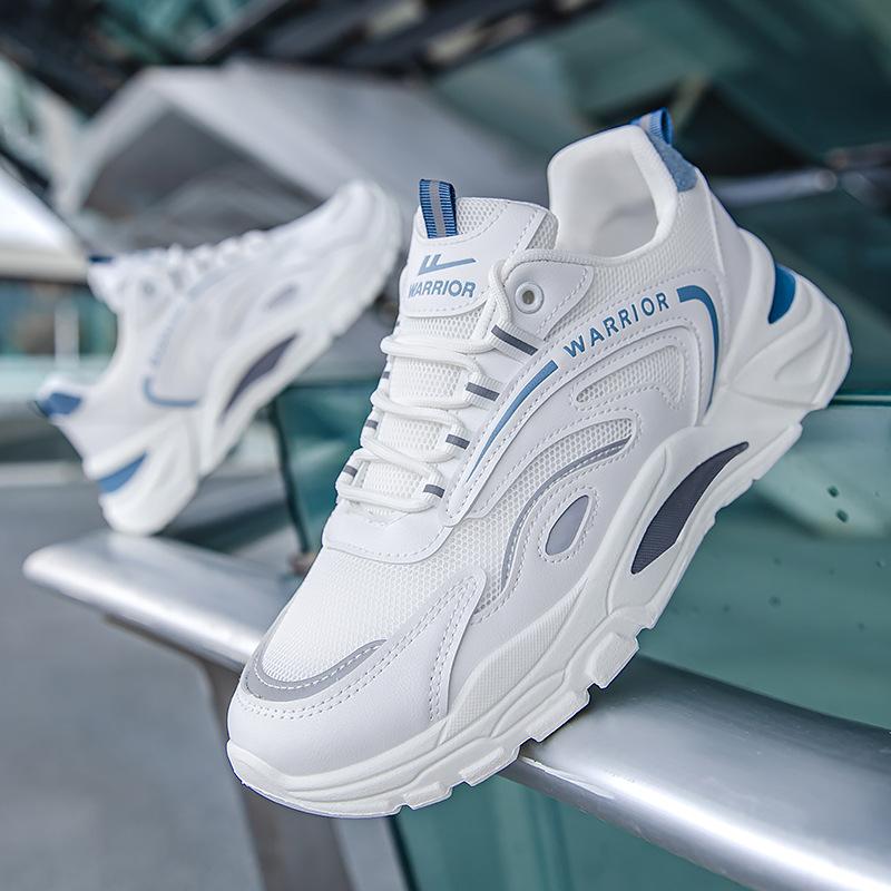 Men's sneakers clearance sale, stock liquidation, discontinued sizes, outdoor mesh brand casual shoes for men at low prices