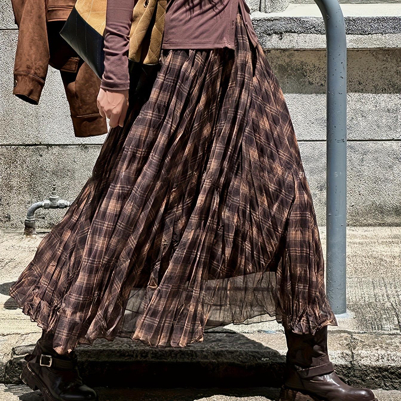 Vacation-style coffee brown plaid chiffon pleated skirt, high-waisted, slimming, mid-length, suitable for spring and autumn, with a drapey and full hem design for commuting