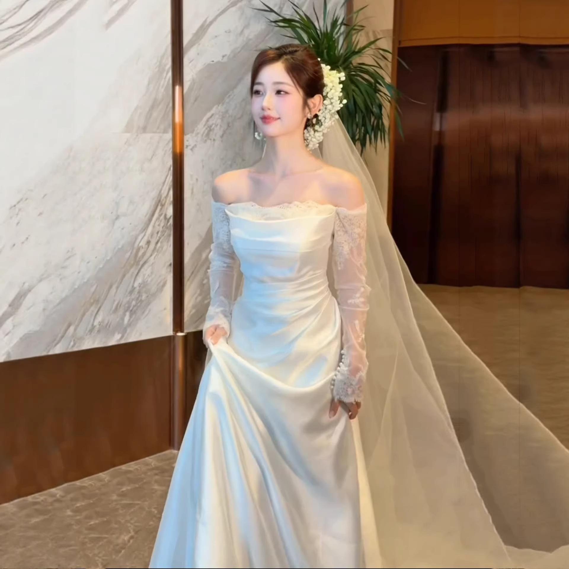 French-Style Lace Long-Sleeve Light Wedding Dress, High-End Off-Shoulder Bridal Gown, Summer Satin Train Engagement Dress