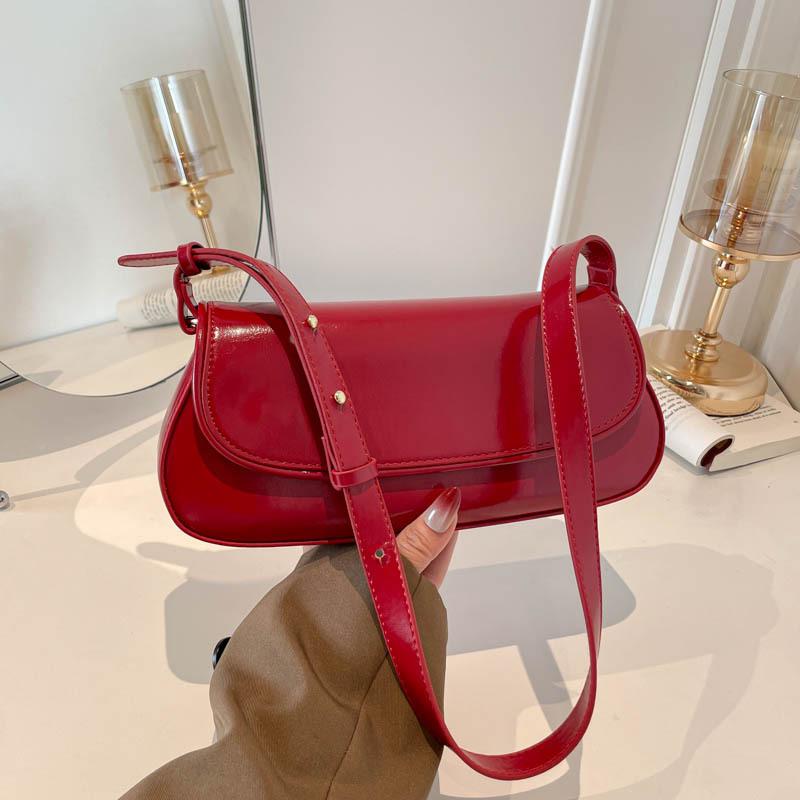 New oil leather flap handbag, elegant and simple, ins-style underarm bag, fashionable and versatile women's shoulder bag