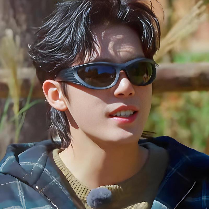 Wang Anyu's Same Style Sunglasses for Men, Handsome Large Frame Hiking and Mountaineering Anti-Uv Y2K Sunglasses for Women