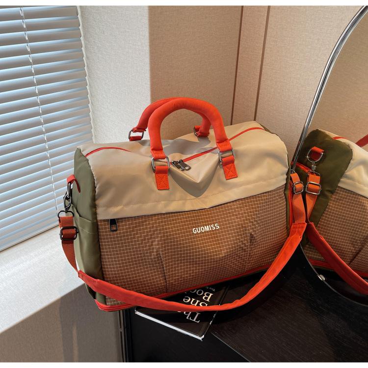 New Expandable Gym Bag for Women, Large Capacity Dry and Wet Separation Sports Bag, Outdoor Leisure Independent Shoe Compartment Travel Bag
