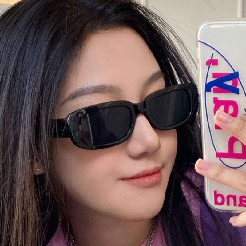Retro square sunglasses for women ins Internet celebrity same style small face European and American personality hip hop 2023 new disco dancing sunglasses