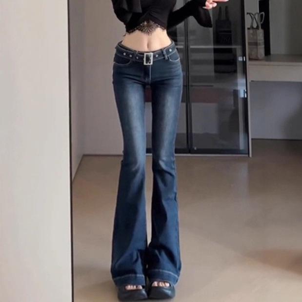 [Han Niu] Winter Slimming Look Elastic Belt with Low Waist and Slim Retro Hong Kong Style Micro-Flared Jeans for Women
