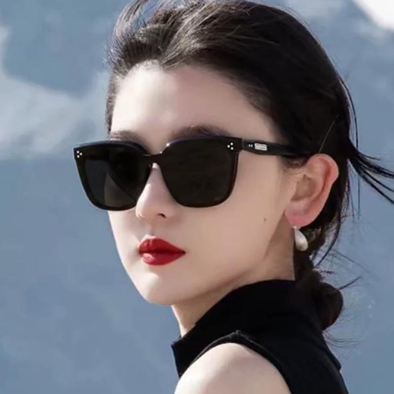 Gm New Style Sunglasses for Women, High-End Square Frame, Popular Street Style, Outdoor Mountaineering, Uv Protection, Sunglasses for Men with Large Faces