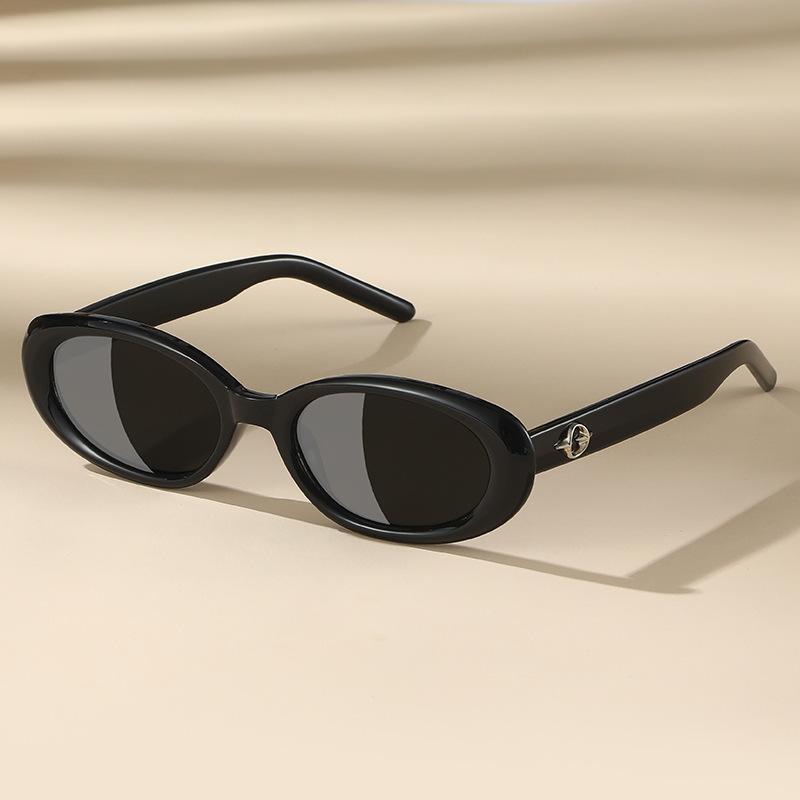 New Style Sunglasses Women's Ins American Style Retro Wide and Narrow Small Frame Spice Girl Gm Starry Sky Anti-UV Sunglasses Men's Trendy