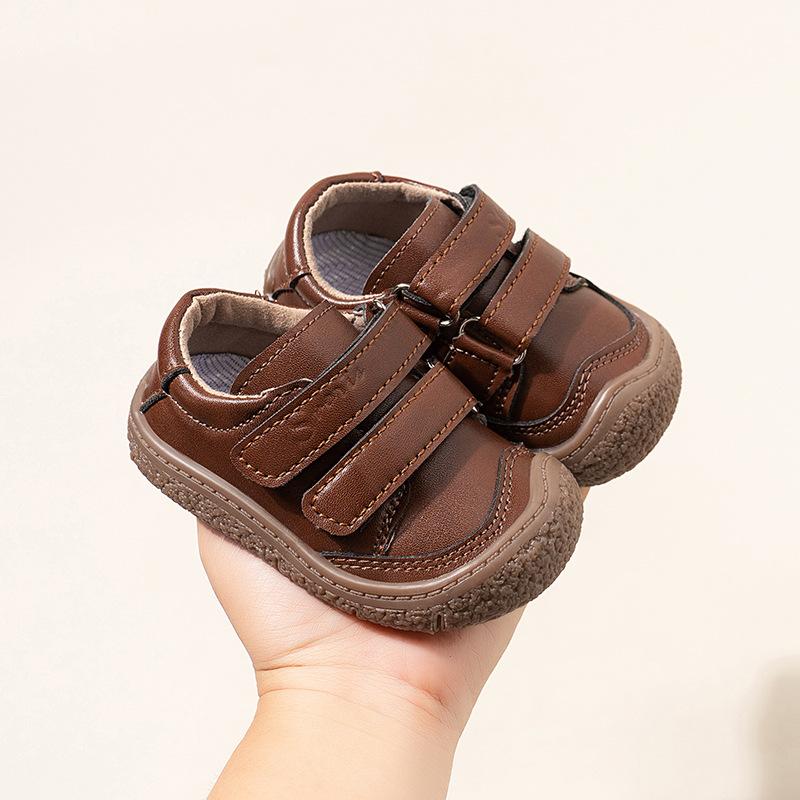 Soft Leather Boys and Girls Anti-kick Baotou Toddler Leather Shoes 2024 Spring and Autumn New Baby Shoes Soft-soled Casual Shoes