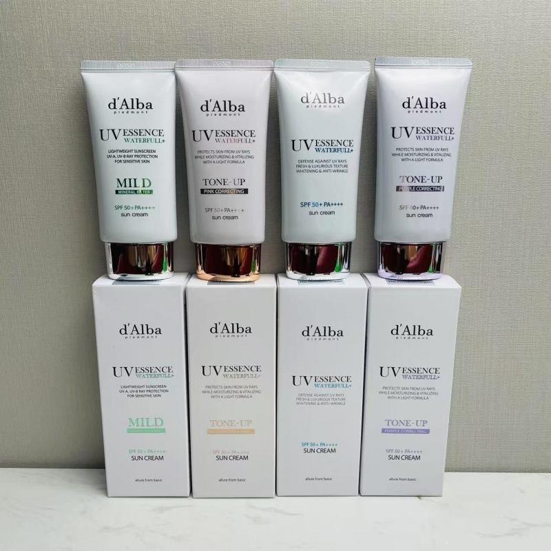 Korean Dalba vegan sunscreen: hydrating, natural brightening, provides high-level sun protection, and is gentle on the skin with a lightweight texture