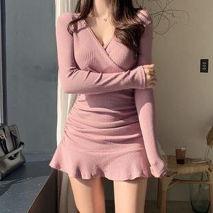 Manufacturer Export European and American Clothing 2025 Autumn and Winter New V Neck Pleated Slim Slimming Look Ruffled Long-Sleeved Dress