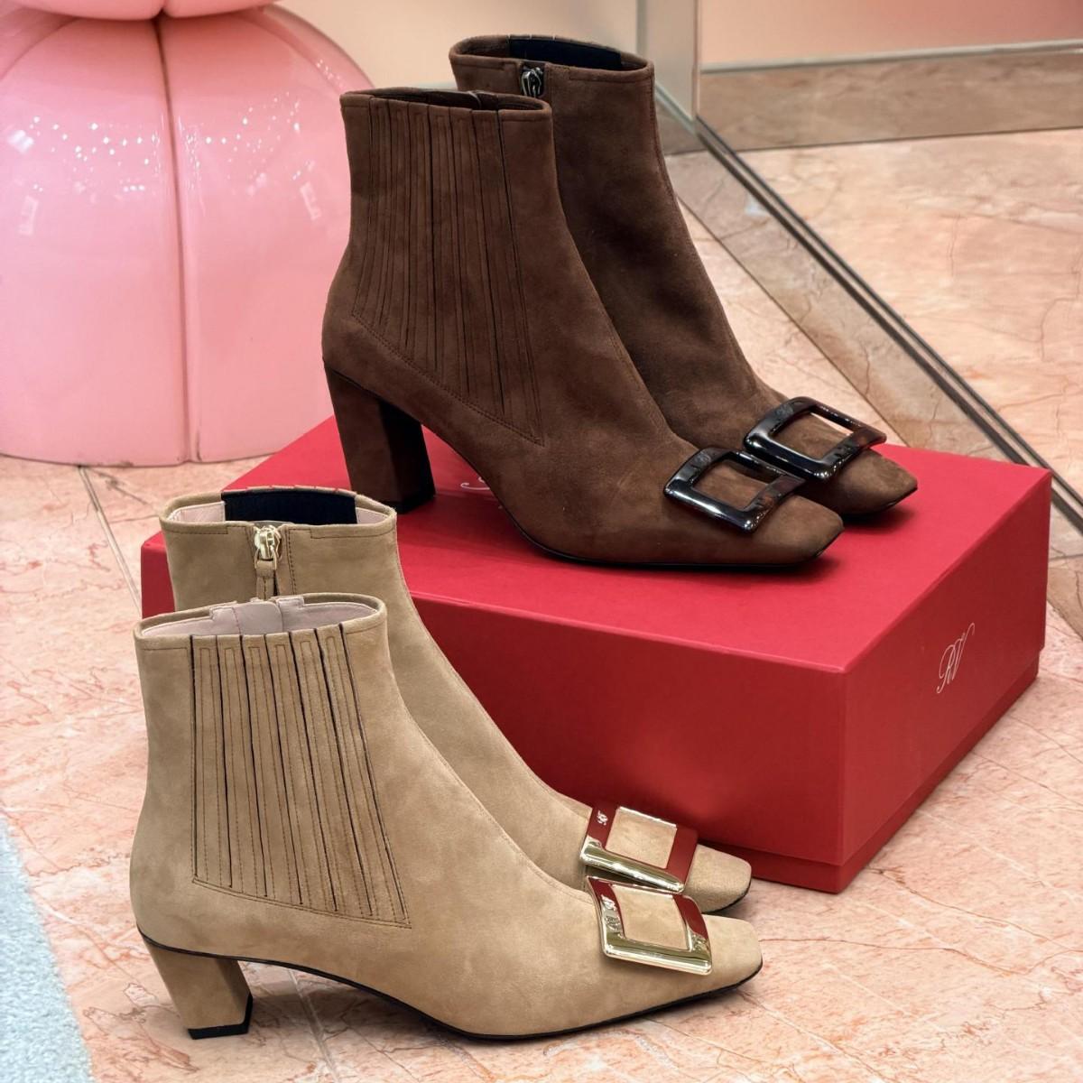 French-style RV metal buckle ankle boots, women's chunky heel, 2026 new autumn/winter fashion Chelsea ankle boots, trendy women's boots