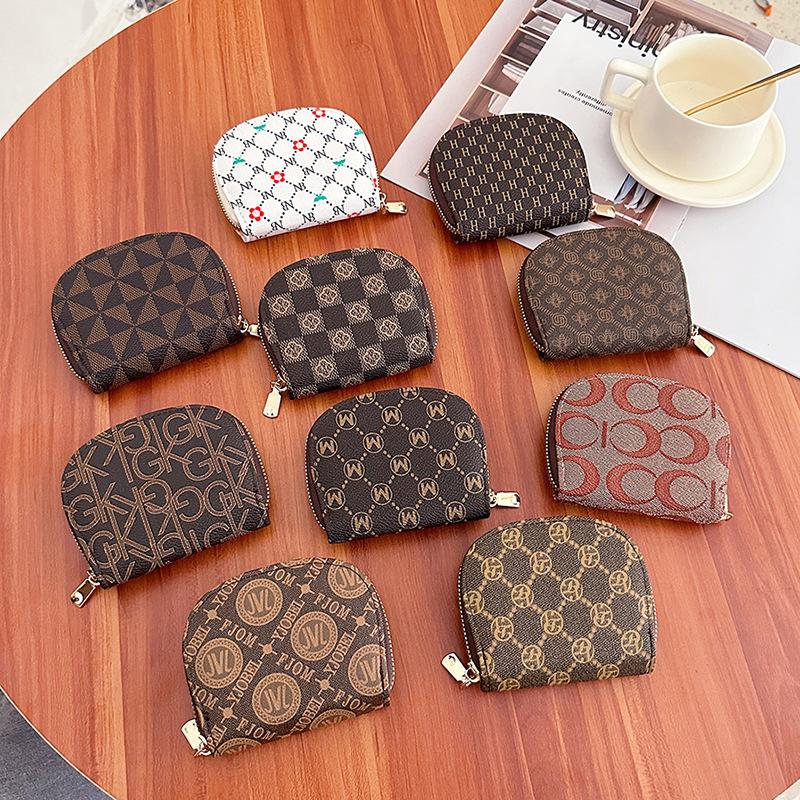 2024 New presbyopic card holder fashion online red small large capacity coin purse textured semicircle hand-held id bag