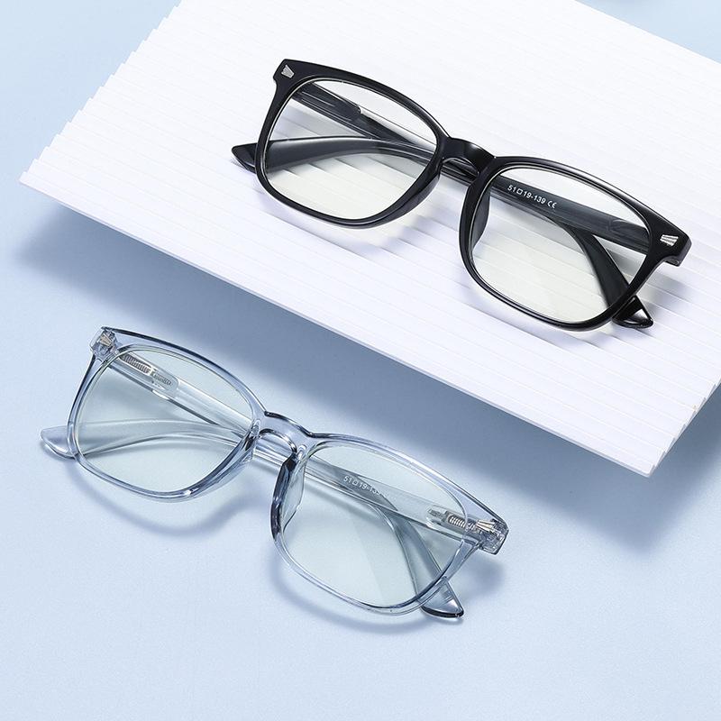 2022 new presbyopic glasses fashion glasses spring leg HD presbyopic glasses for men and women wholesale LD801